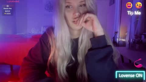 Ashley online show from April 7, 2026, 2:01 am