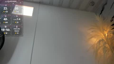 ashley_7777 online show from March 11, 2025, 6:08 pm