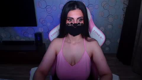 Snapshot of ashley__cooper__ chatting on June 20, 2026, 4:37 am Yasmina online show from June 20, 2026, 4:37 am