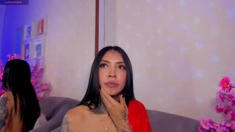 Snapshot of ashley_blum_ chatting on April 19, 2026, 6:10 pm ashley_blum_ online show from April 19, 2026, 6:10 pm