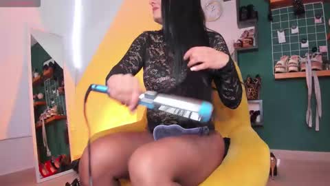 ashley_leon_ online show from February 19, 2026, 2:13 pm