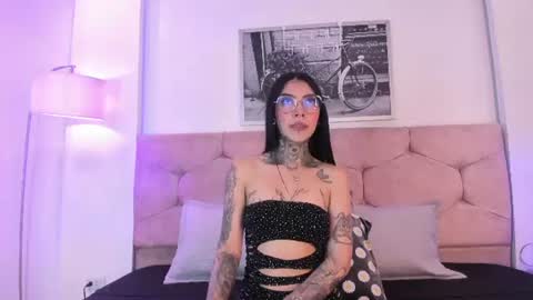 ashley_white07 online show from July 2, 2026, 11:38 am