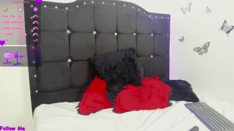 Snapshot of ashley_xoxo7 chatting on November 24, 2025, 9:14 pm Ashley online show from November 24, 2025, 9:14 pm