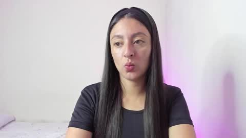 Snapshot of ashleybazan1 chatting on September 18, 2025, 3:47 pm Ashley online show from September 18, 2025, 3:47 pm