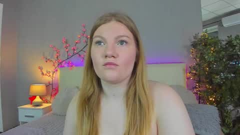 Snapshot of ashleyjonse chatting on May 19, 2026, 4:52 am AshleyJonse online show from May 19, 2026, 4:52 am