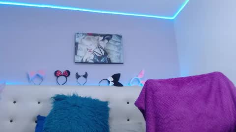 Ashley online show from February 25, 2026, 1:32 pm