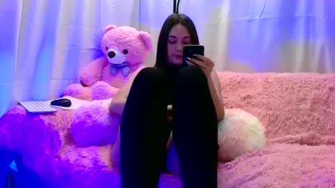 Snapshot of ashleyshyne69 chatting on December 2, 2024, 1:24 pm Ashley online show from December 2, 2024, 1:24 pm