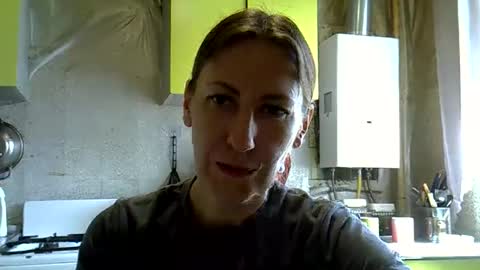 Snapshot of ashleyxhoney chatting on June 9, 2026, 7:31 am AshleyXHoney online show from June 9, 2026, 7:31 am
