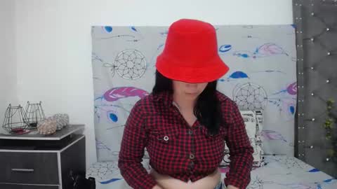 Snapshot of ashly_93 chatting on February 17, 2025, 8:09 am engel online show from February 17, 2025, 8:09 am