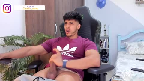 Snapshot of ashton_coleman_ chatting on December 28, 2024, 4:08 am my name real is camilo online show from December 28, 2024, 4:08 am