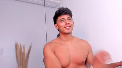 Snapshot of ashton_coleman_ chatting on February 24, 2025, 9:21 am my name real is camilo online show from February 24, 2025, 9:21 am