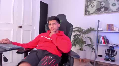 Snapshot of ashton_coleman_ chatting on October 17, 2025, 12:36 am my name real is camilo online show from October 17, 2025, 12:36 am