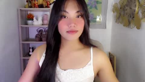 Snapshot of asian_alliyah chatting on August 4, 2026, 8:00 pm asian_alliyah online show from August 4, 2026, 8:00 pm