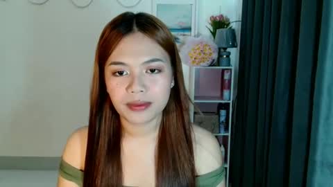 asian_enzyxx online show from February 25, 2026, 1:48 am
