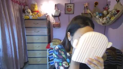 asian_llory online show from February 19, 2026, 12:50 am