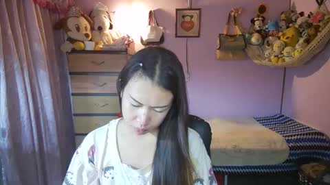 asian_llory online show from February 20, 2026, 7:43 am