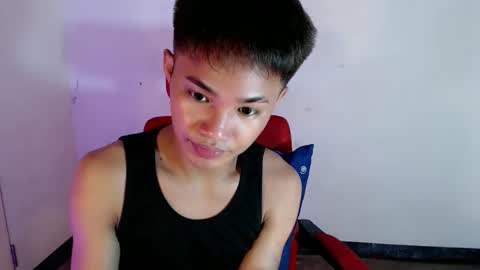 Snapshot of asian_lover05 chatting on May 22, 2026, 4:23 pm asian_lover05 online show from May 22, 2026, 4:23 pm