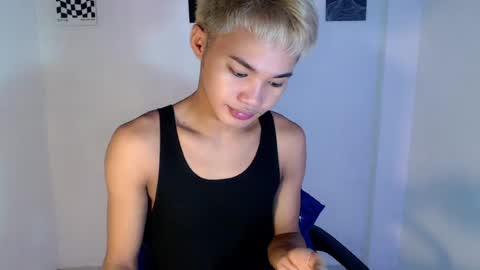 asian_lover05 online show from July 24, 2026, 3:43 pm