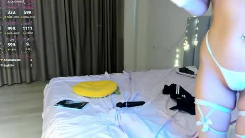 asian_loverpop online show from March 27, 2026, 8:26 am