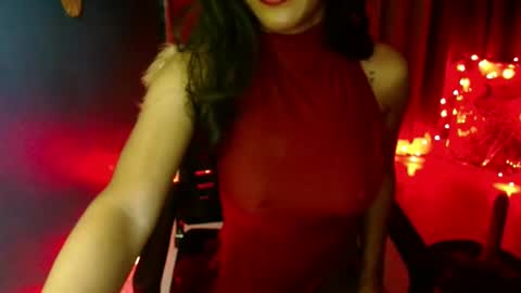 Lovely online show from October 8, 2025, 11:13 pm