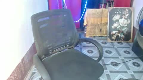 asian_pretty143 online show from September 24, 2025, 5:00 am