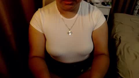 asian_rosemary online show from June 27, 2026, 11:43 pm