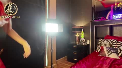 Snapshot of asian_squirt69 chatting on February 9, 2025, 8:44 am BUNNY WILDER online show from February 9, 2025, 8:44 am