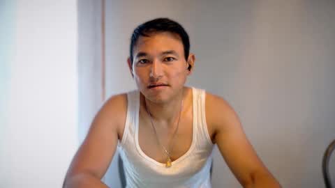 Snapshot of asianboy_sunny chatting on June 5, 2026, 5:47 am AsianBoy Sunny online show from June 5, 2026, 5:47 am