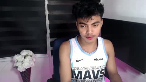 Fev online show from February 13, 2025, 1:59 pm