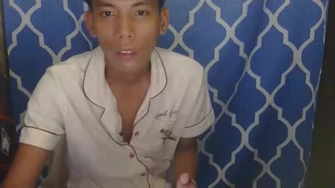 Isan online show from April 10, 2026, 3:17 pm