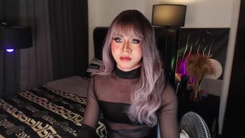 kylie online show from October 10, 2025, 12:37 pm