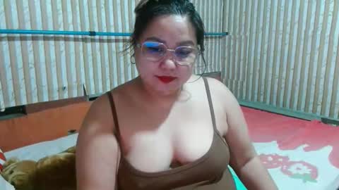 asiancutiechubby online show from February 17, 2026, 12:23 pm