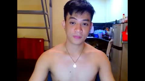 asiandreamboyx online show from April 5, 2026, 8:44 am