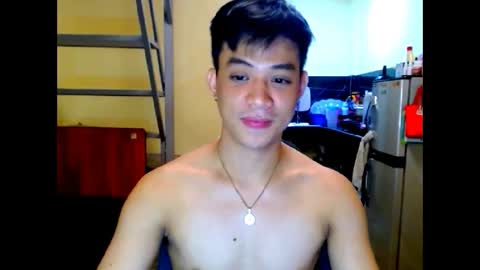Snapshot of asiandreamboyx chatting on May 5, 2026, 12:29 am asiandreamboyx online show from May 5, 2026, 12:29 am