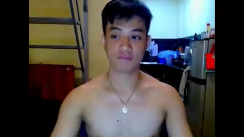 Snapshot of asiandreamboyx chatting on June 1, 2026, 6:15 am asiandreamboyx online show from June 1, 2026, 6:15 am