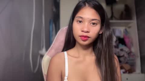 asianfuckdolljai online show from March 27, 2026, 4:18 pm
