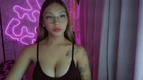 Snapshot of asianhottiesttamira chatting on July 20, 2026, 6:49 am HI IM TAMIRA LOOKING FOR SERIOUS RELATIONSHIP online show from July 20, 2026, 6:49 am