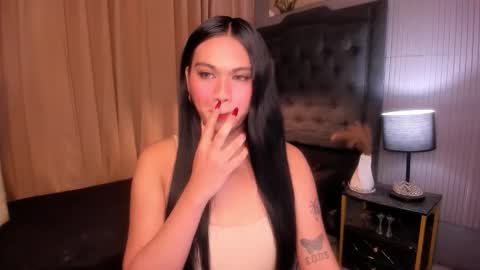 JULIA online show from February 15, 2026, 11:56 pm