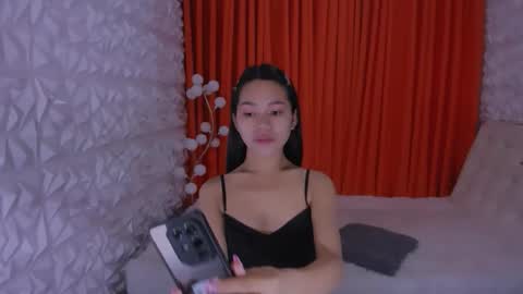asianpetitefucker01 online show from February 4, 2026, 7:14 am