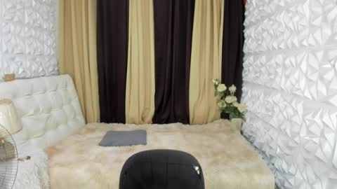 Snapshot of asianpetitefucker01 chatting on June 23, 2026, 11:19 am asianpetitefucker01 online show from June 23, 2026, 11:19 am