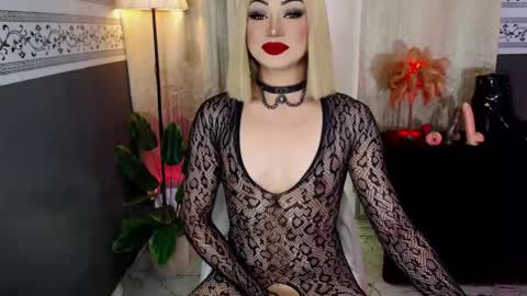 Snapshot of asiansexhunter chatting on April 24, 2026, 8:44 pm Ms. MONICA online show from April 24, 2026, 8:44 pm