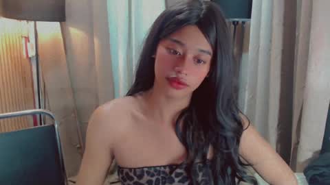 Snapshot of asiantreasures chatting on July 23, 2026, 1:09 pm kisses online show from July 23, 2026, 1:09 pm