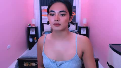 asianverstwink online show from May 15, 2026, 6:09 am