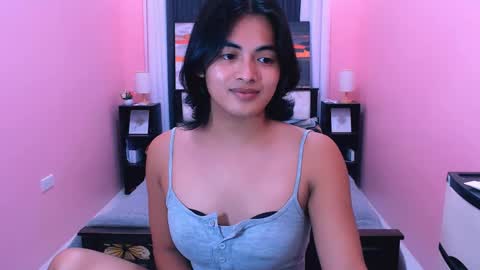asianverstwink online show from May 23, 2026, 6:01 pm