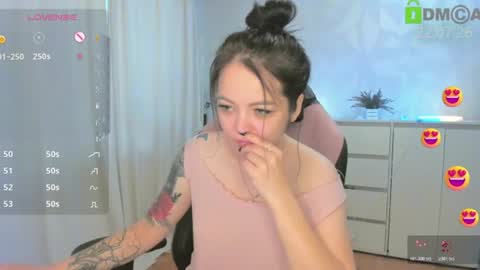 Snapshot of asima_ chatting on July 23, 2026, 12:58 pm Asima online show from July 23, 2026, 12:58 pm