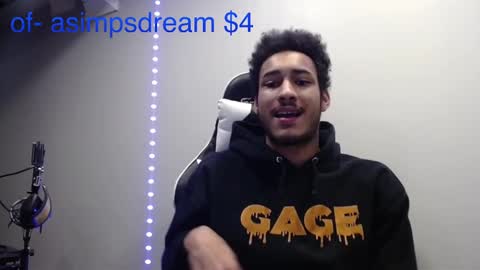 Snapshot of asimpsdream chatting on January 11, 2025, 2:58 pm asimpsdream online show from January 11, 2025, 2:58 pm