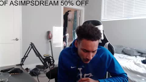 Snapshot of asimpsdream chatting on October 3, 2025, 1:08 pm asimpsdream online show from October 3, 2025, 1:08 pm