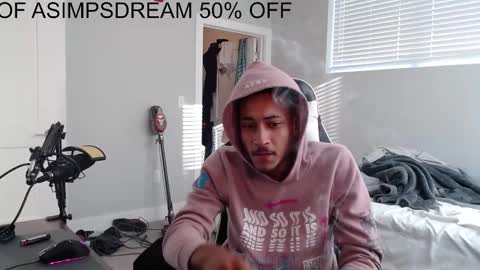 Snapshot of asimpsdream chatting on October 4, 2025, 1:20 pm asimpsdream online show from October 4, 2025, 1:20 pm