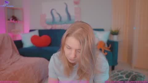 Asiri   pronounced Ah-siri Please no nicknames   3 online show from February 24, 2026, 1:09 pm