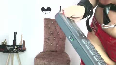 Asiri  online show from November 17, 2025, 7:52 pm